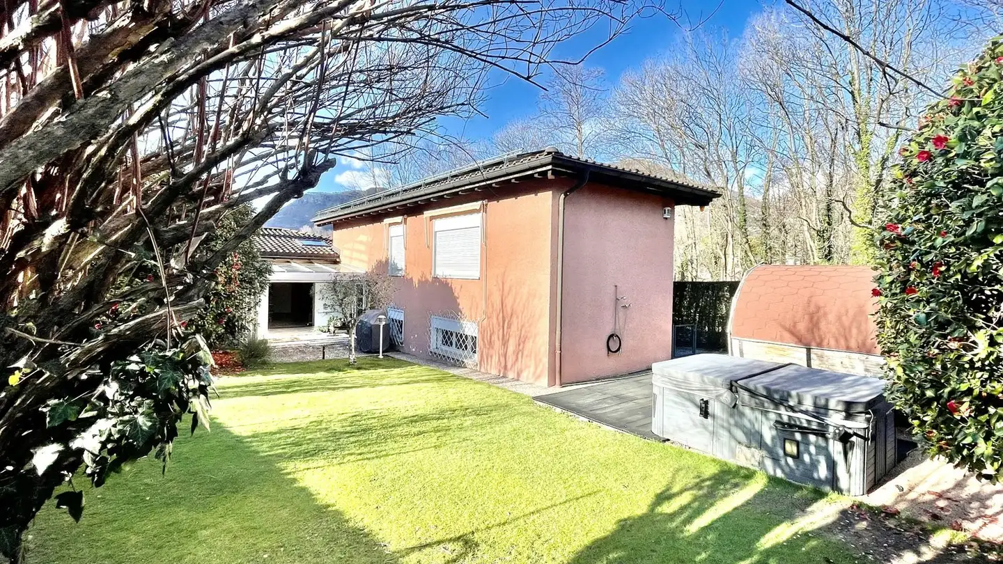 Einfamilienhaus kaufen - 6945 Origlio