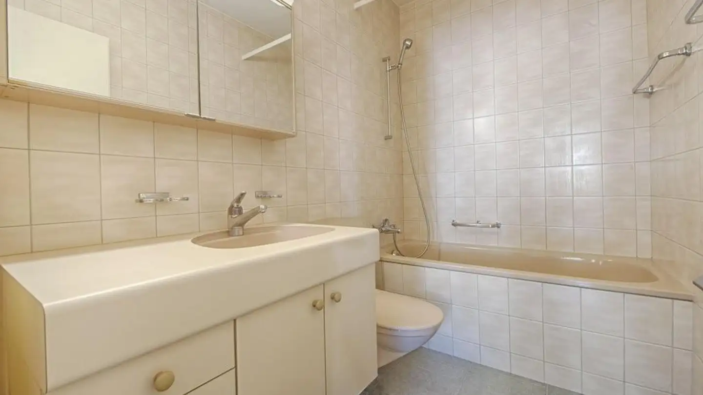 Wohnung mieten - Hofstettenstrasse 1, 3600 Thun - Foto 3