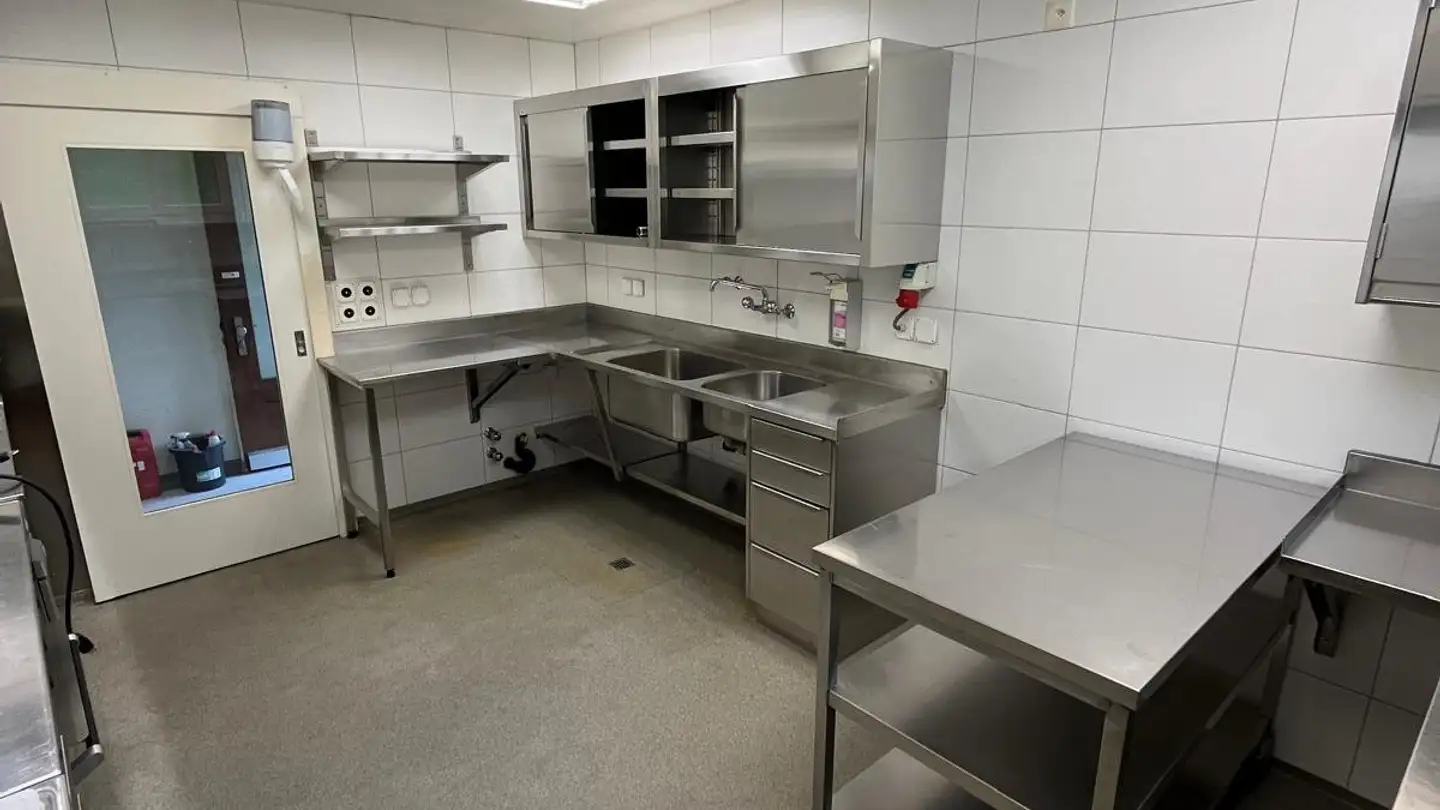 Ristorante in affitto - Freibergstrasse 36, 8762 Schwanden GL - Foto 3