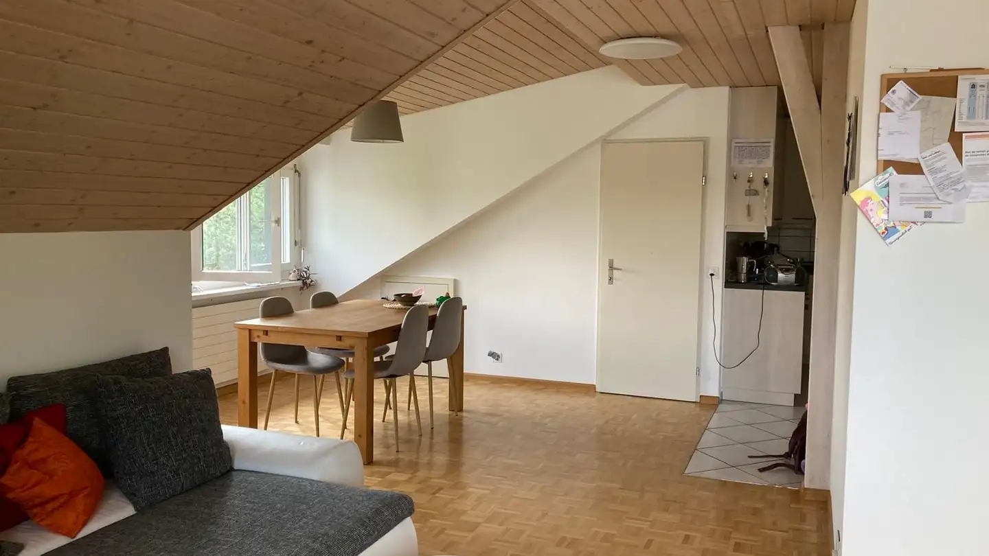 Apartment for rent - 4153 Reinach BL