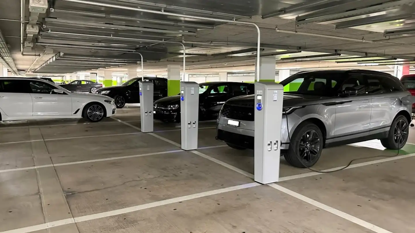 Underground parking space for rent - Sophie-Taeuber-Strasse 4, 8050 Zürich - Photo 3