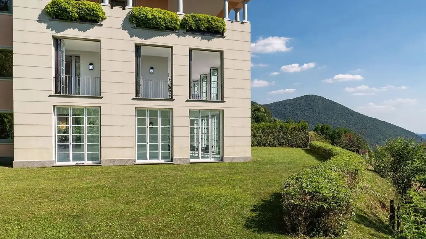 Appartement à louer - Via Roncone 22, 6927 Agra