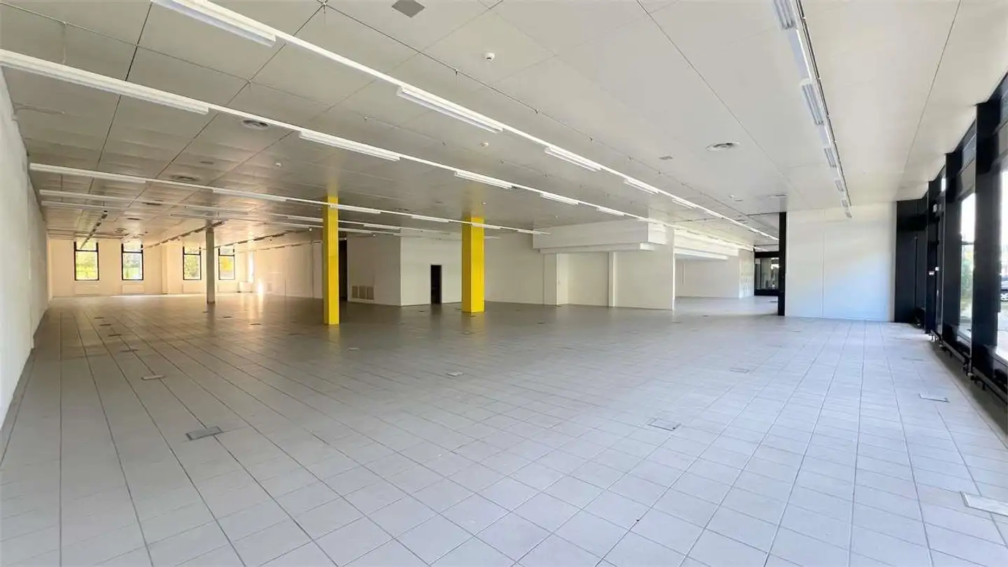 Spazio ufficio in vendita - Via Cantonale 2, 6916 Grancia - Photo 2