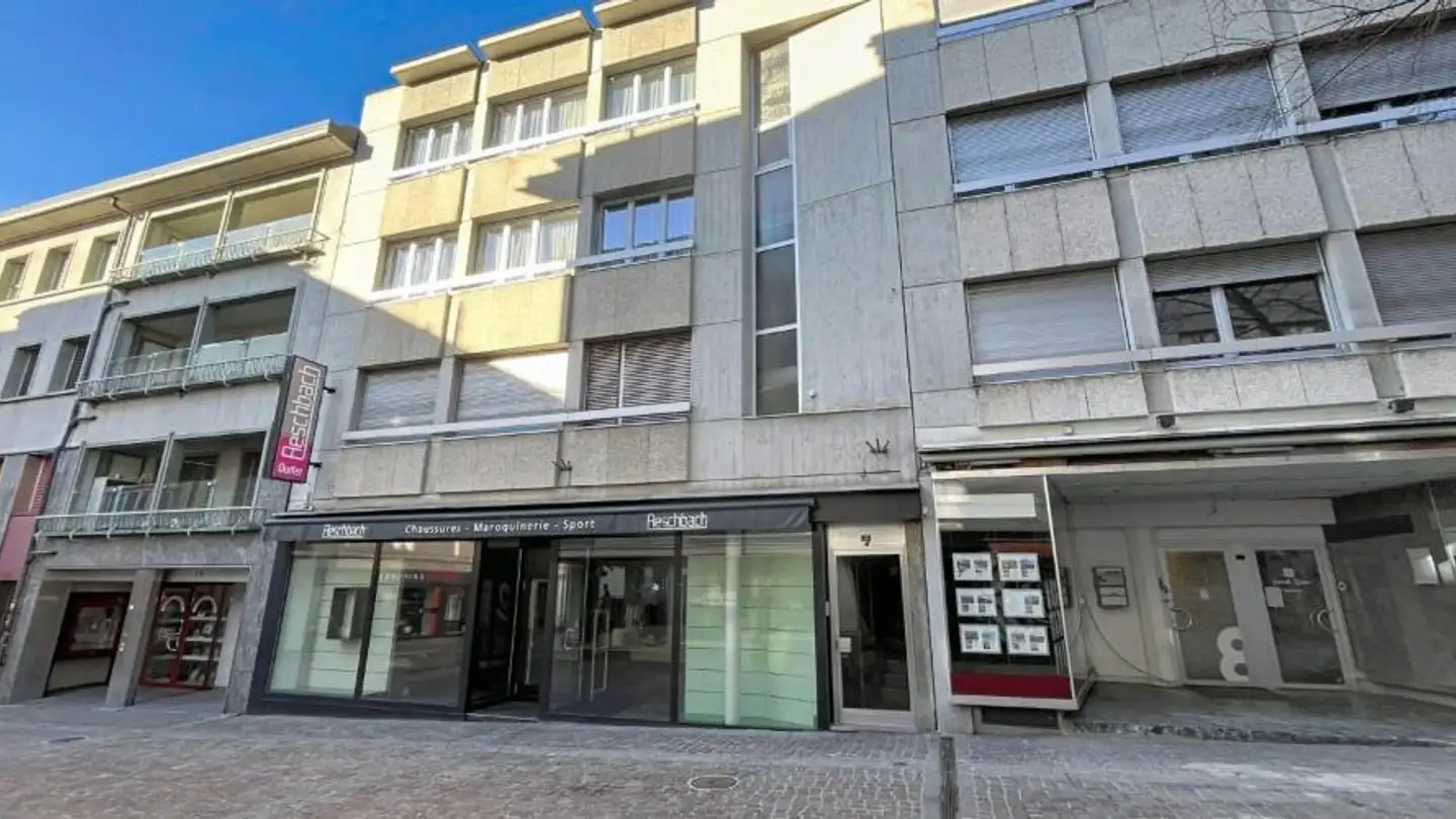 Commercial for sale - 1950 Sion