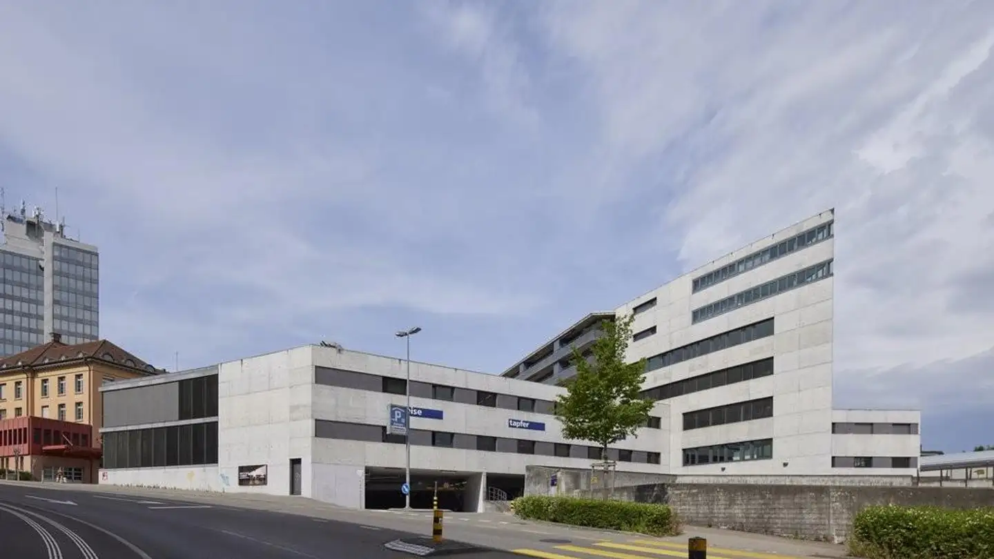 Parcheggio sotterraneo in affitto - Obere Vorstadt 3, 5000 Aarau