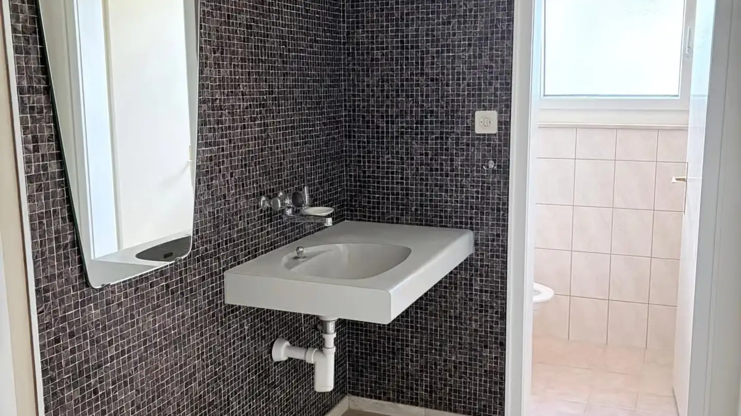 Apartment for rent - Seemattstrasse, 8180 Bülach - Photo 4