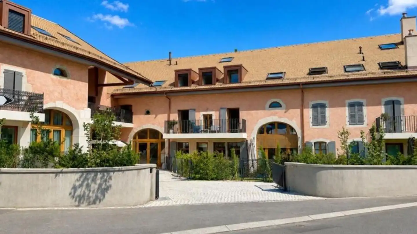 Appartamento in vendita - Au Village 18, 1277 Borex