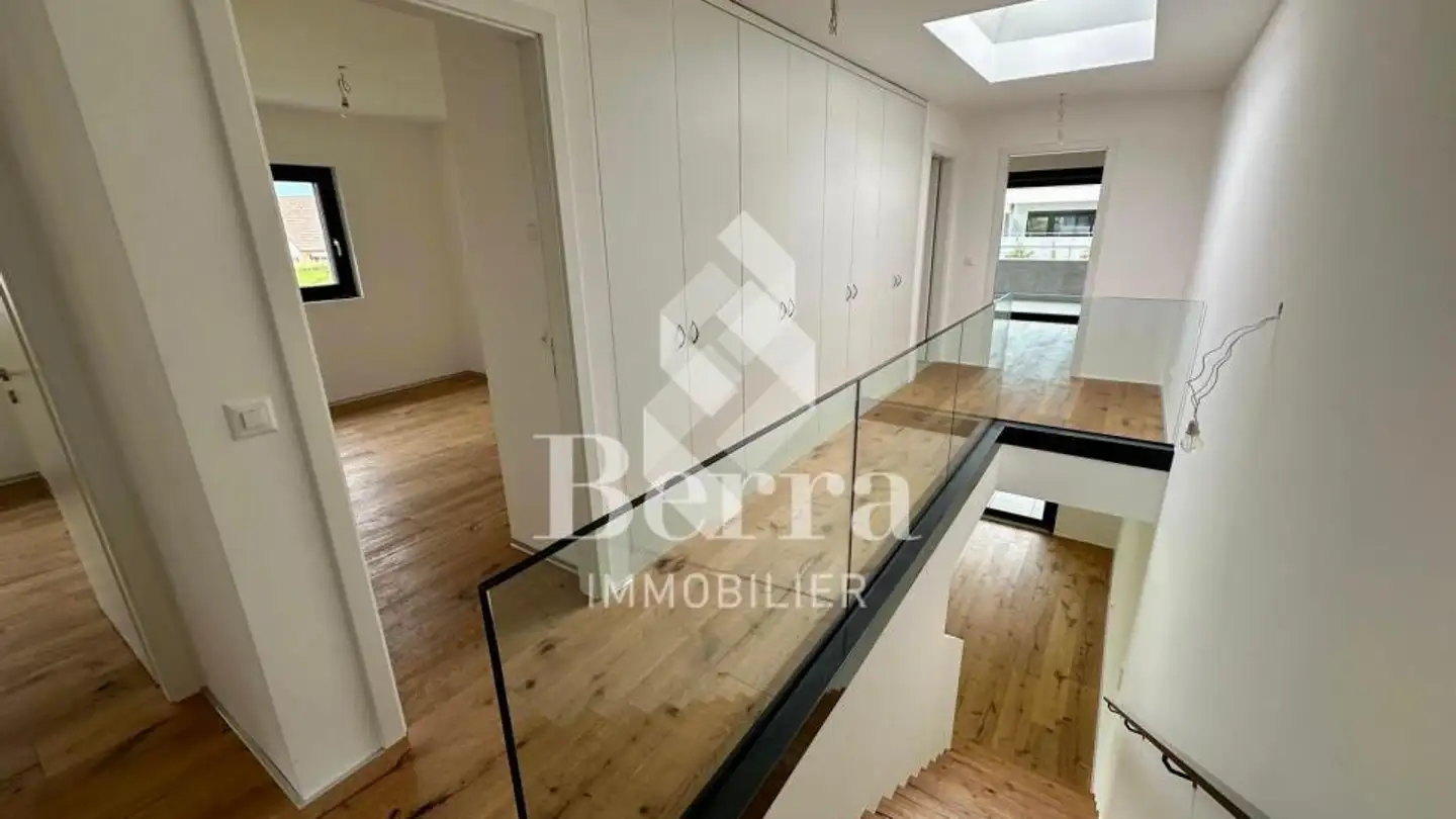 Semi-detached house for sale - 1926 Fully - Photo 2