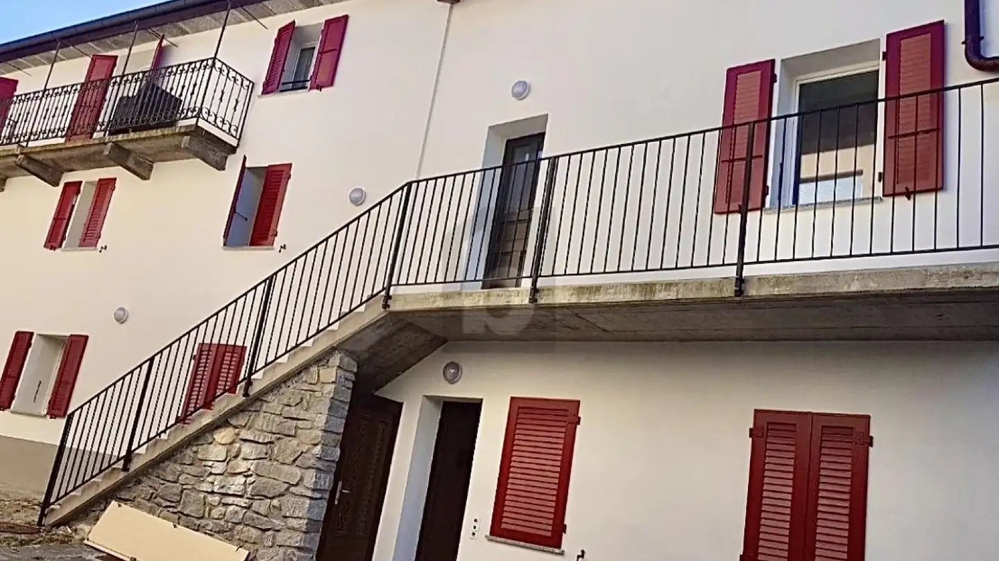 Maison en terrasse à vendre - 6527 Lodrino - Photo 2