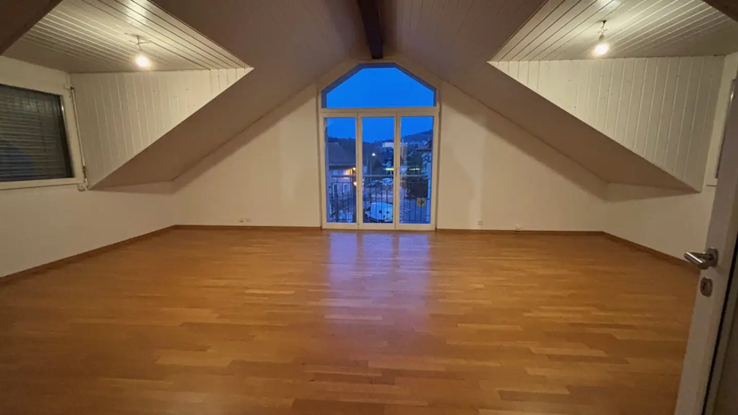 Dachgeschosswohnung mieten - Grand'rue 10, 1071 Chexbres - Foto 3