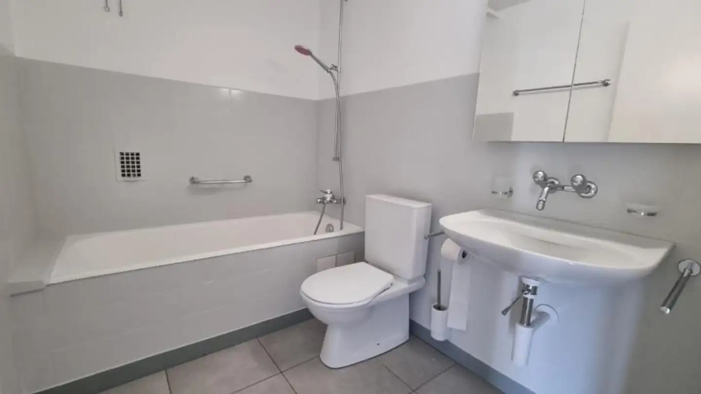 Appartement à louer - Rue du Nord, 2800 Delémont - Photo 4