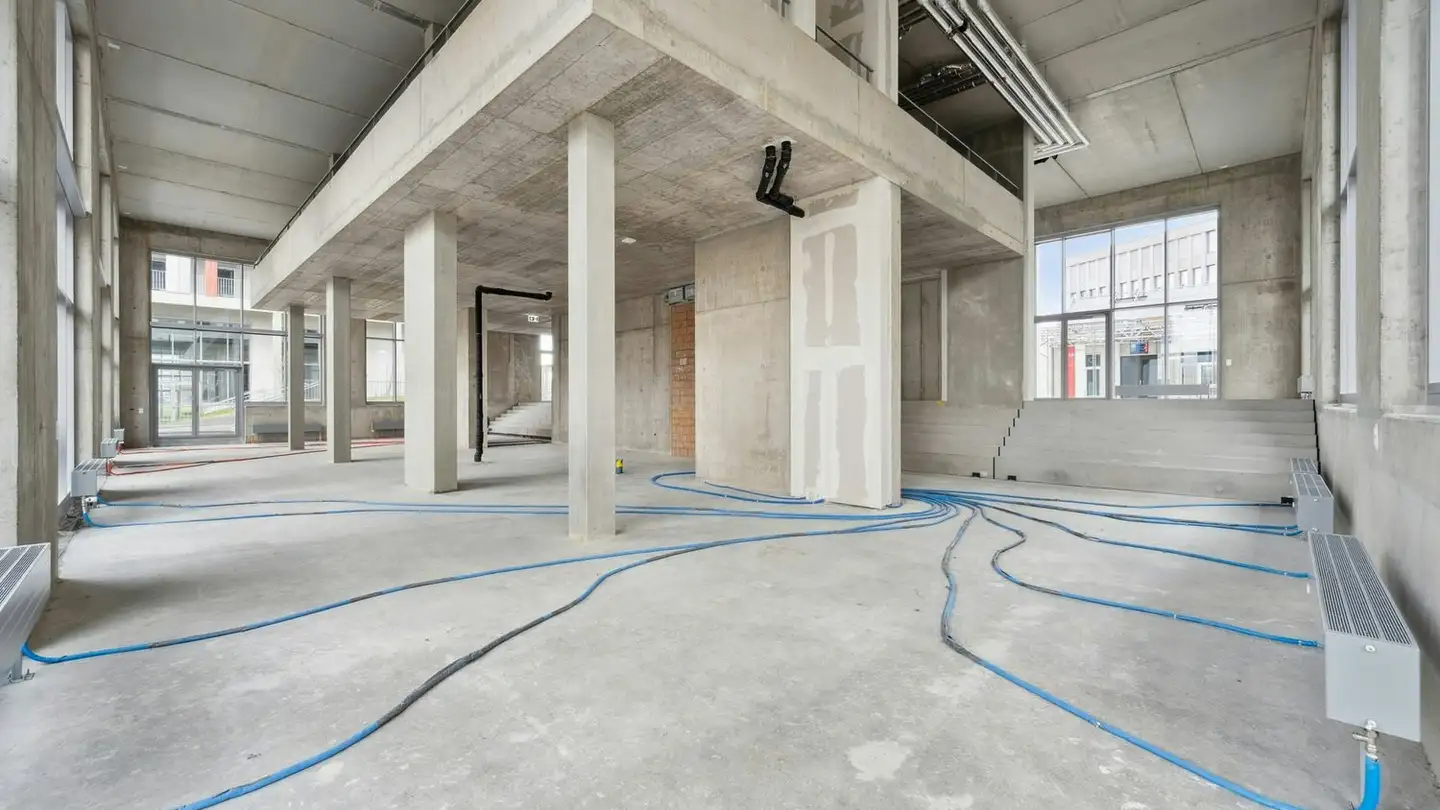 Gewerbe mieten - Hofackerstrasse 12, 4132 Muttenz - Foto 2