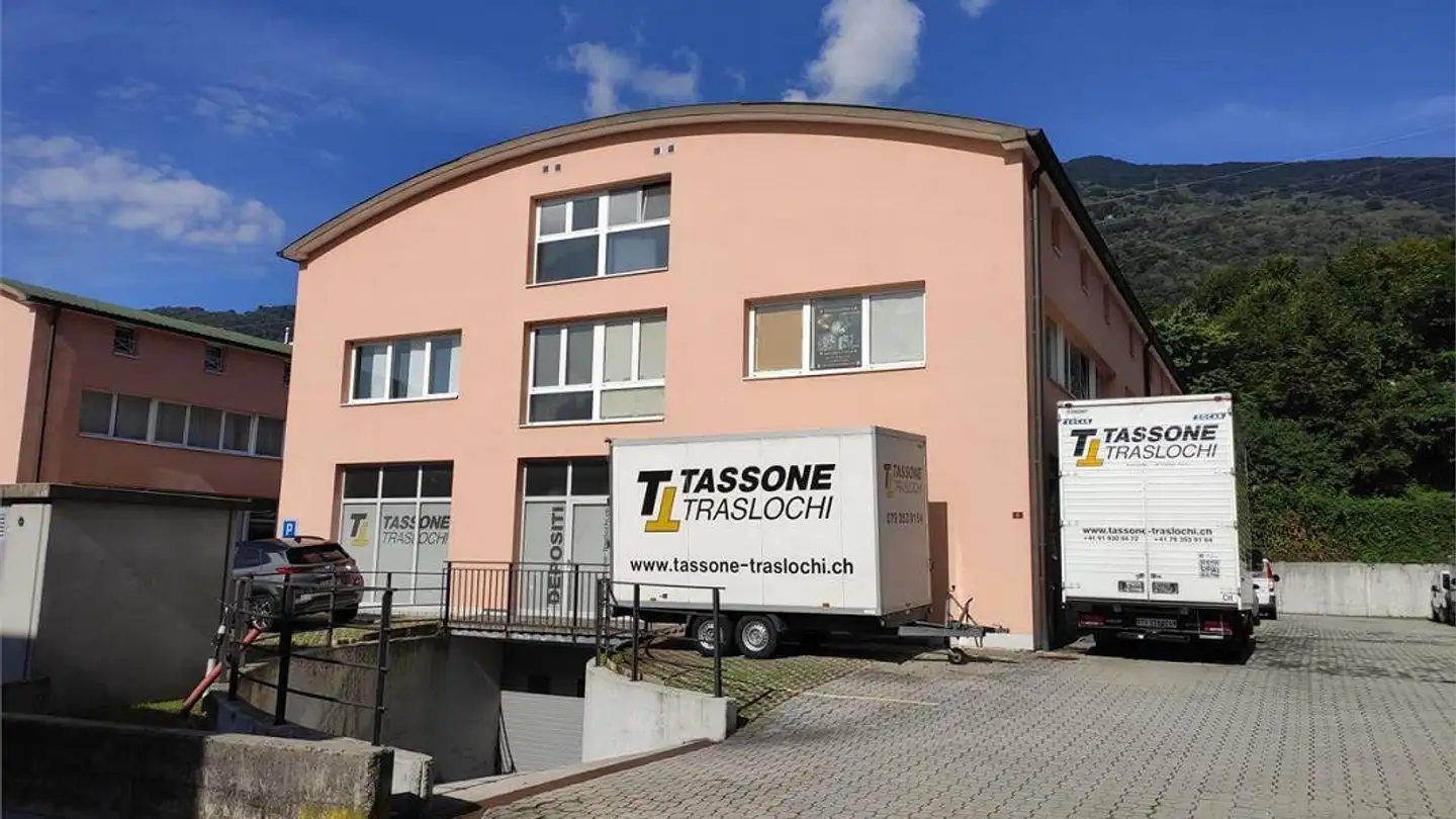 Office space for rent - Via Rainéd 9, 6807 Taverne