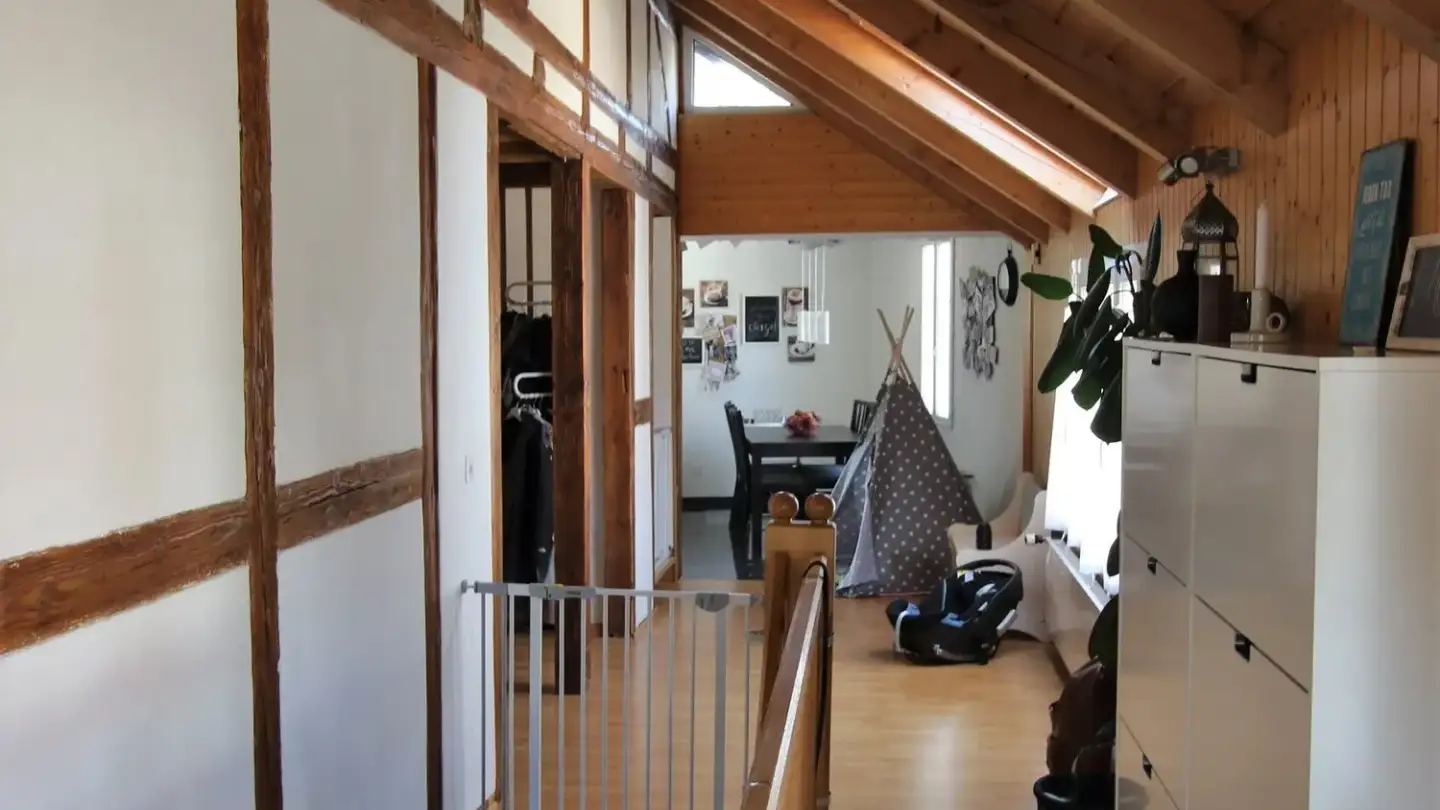 Attique à louer - Bergstrasse 8, 4914 Roggwil BE - Photo 3