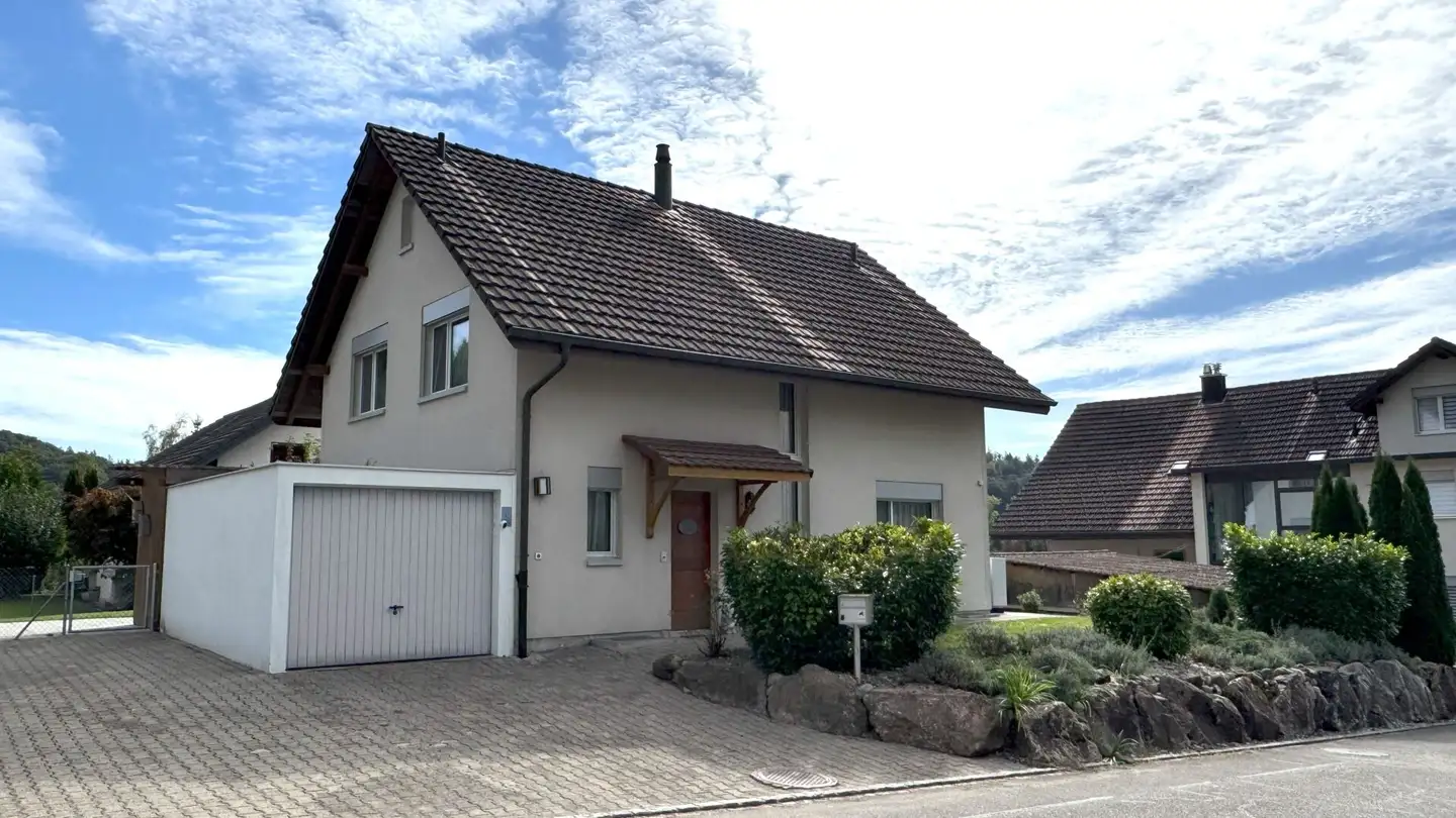 Einfamilienhaus kaufen - Quellstrasse, 5722 Gränichen