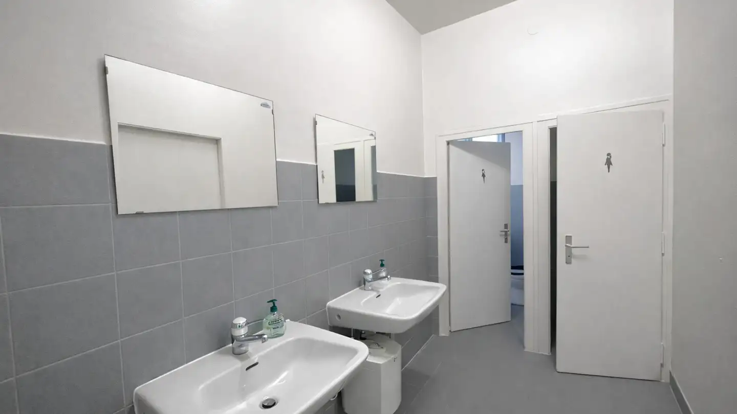 Office space for rent - 1204 Genève - Photo 4