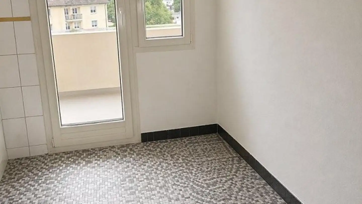 Wohnung mieten - Bahnhofstrasse 10, 4106 Therwil - Foto 3