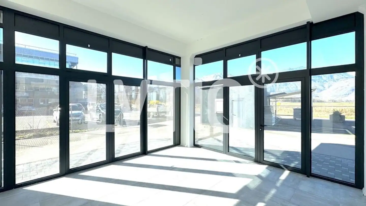 Immeuble mixte à louer - 1852 Roche VD