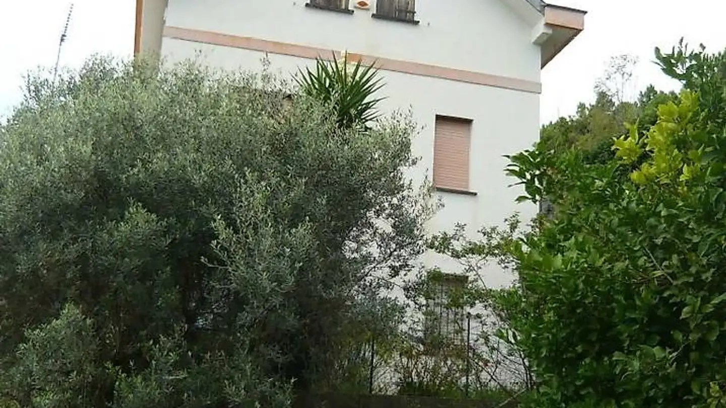 Single house for sale - 6928 Manno