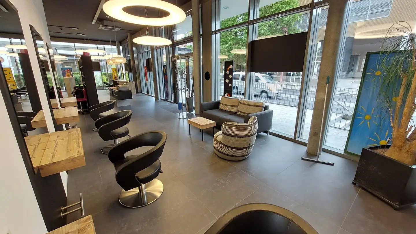 Coiffeur à louer - Bernstrasse 163, 3052 Zollikofen - Photo 3