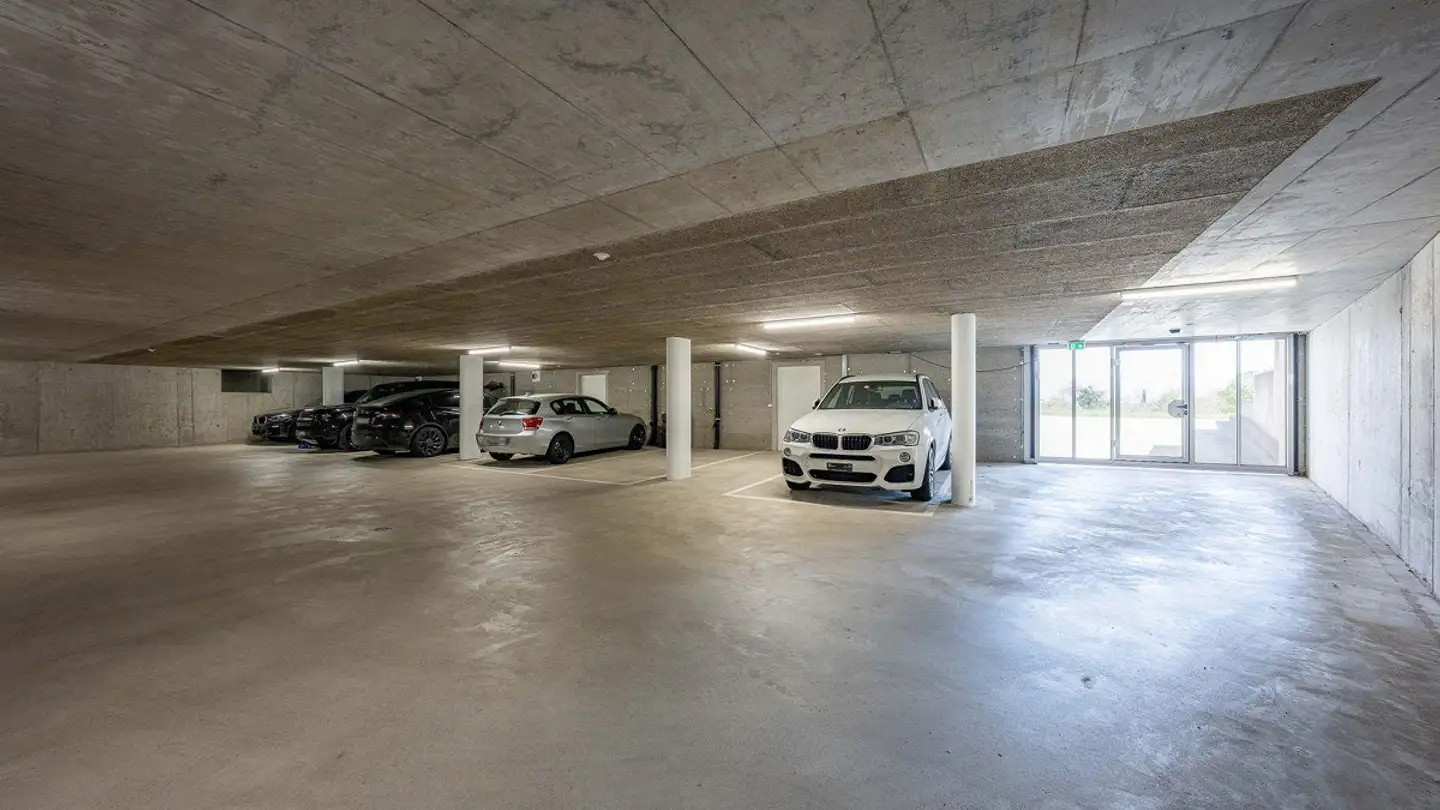 Tiefgaragenstellplatz mieten - Haldenbachstrasse 1, 9434 Au SG - Foto 2