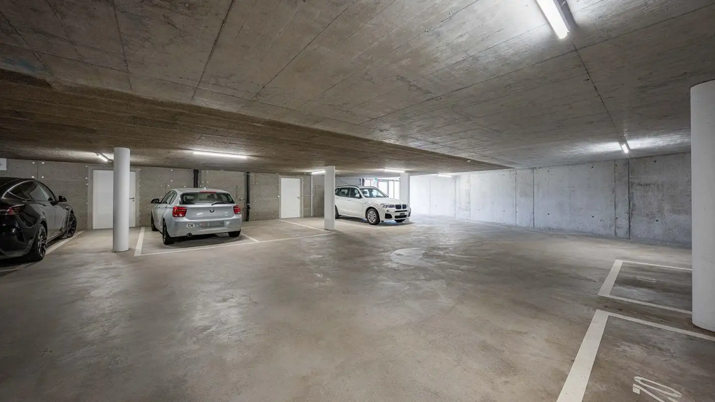 Tiefgaragenstellplatz mieten - Haldenbachstrasse 1, 9434 Au SG - Foto 3