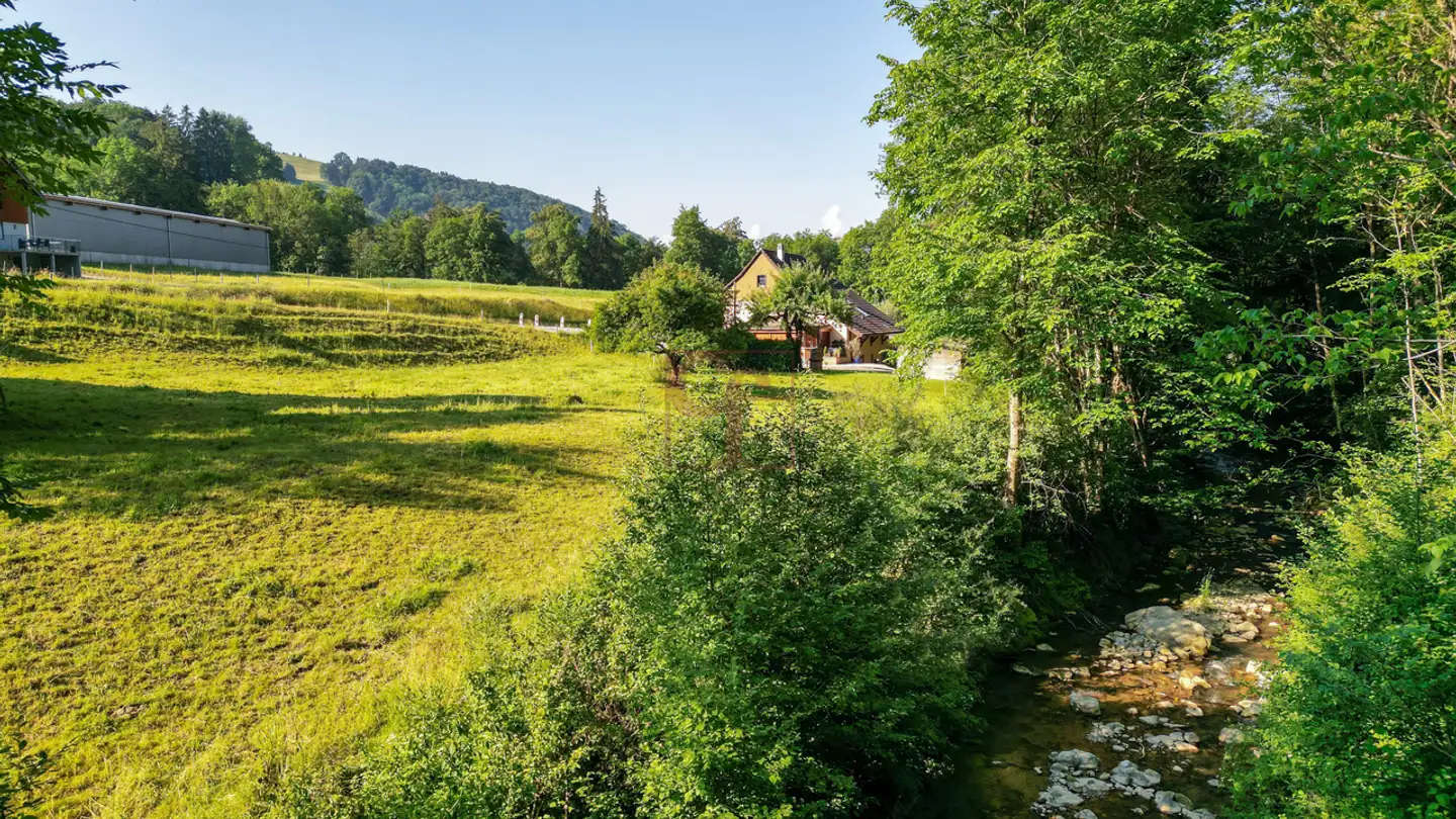 Casa bifamiliare in vendita - Sur La Roche, 1634 La Roche FR - Photo 4