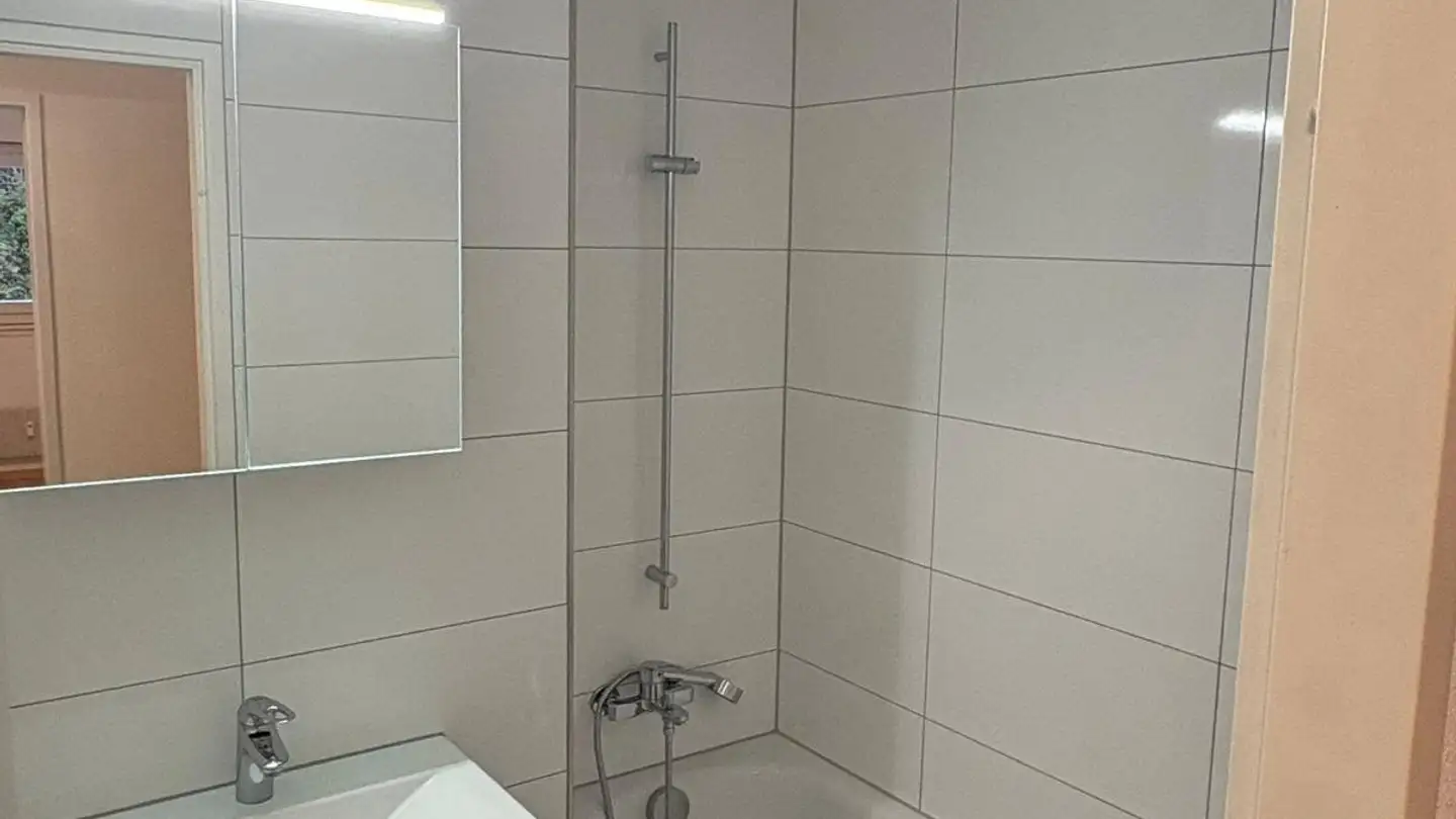 Wohnung mieten - Rugenstrasse 1, 3800 Matten b. Interlaken - Foto 2