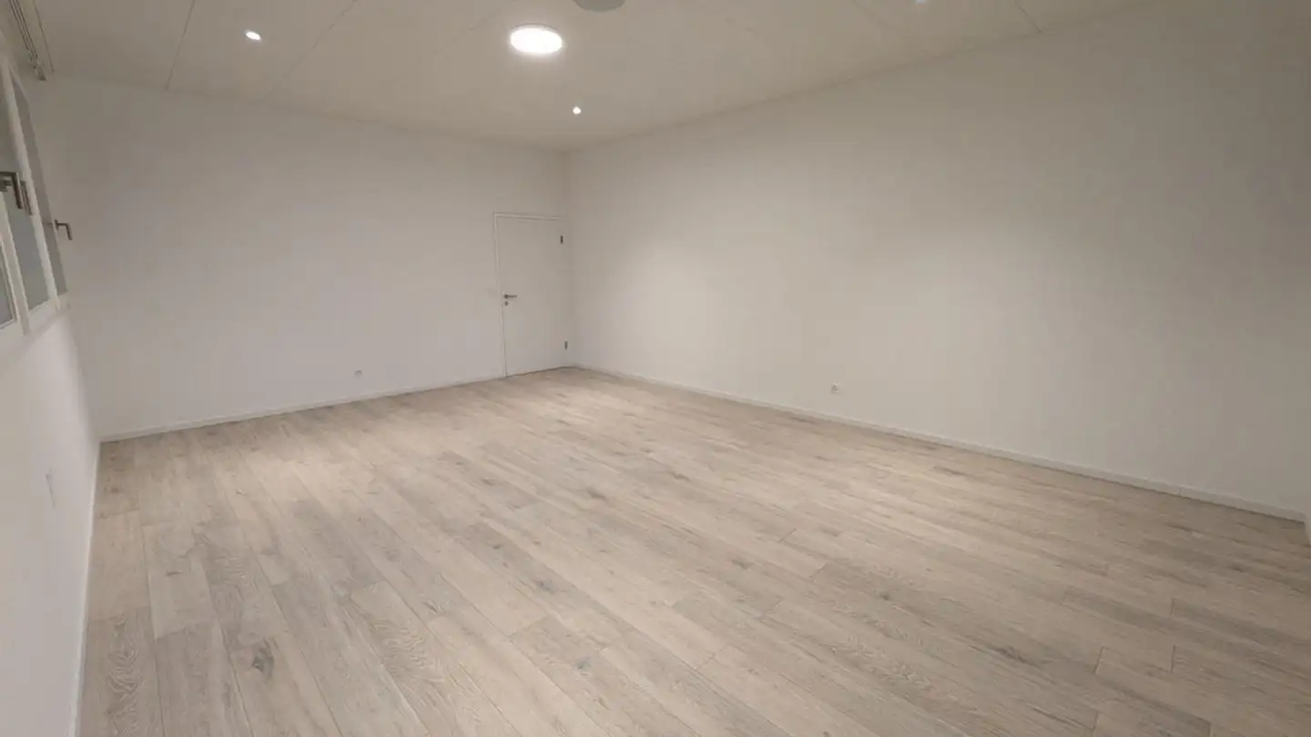 Commercial for rent - Churerstrasse 12, 9470 Buchs SG - Photo 2