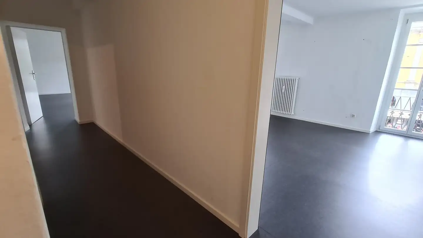 Spazio ufficio in affitto - Piazza Grande 12, 6600 Locarno - Photo 4