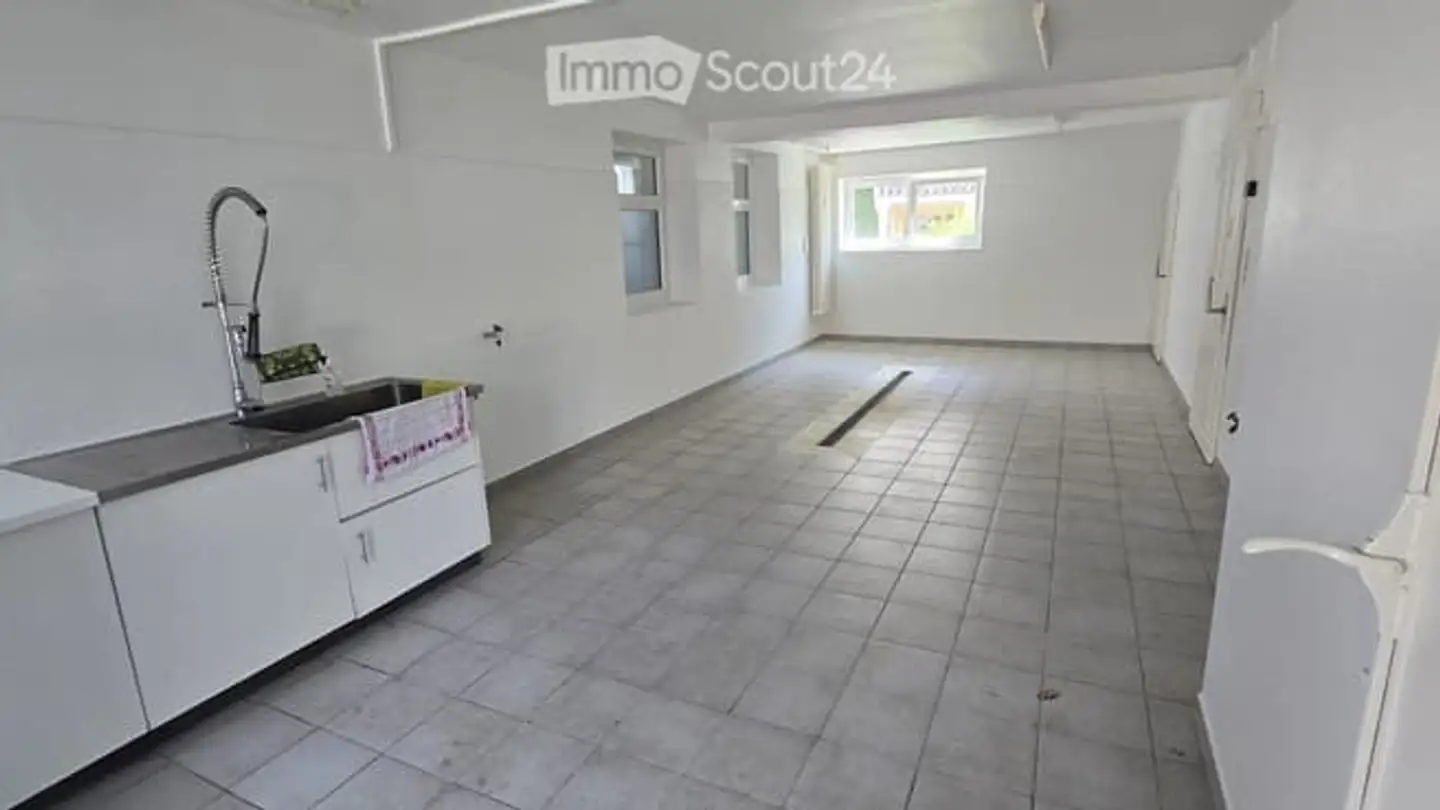 Laboratorio in affitto - Grand-Rue 32a, 2108 Couvet
