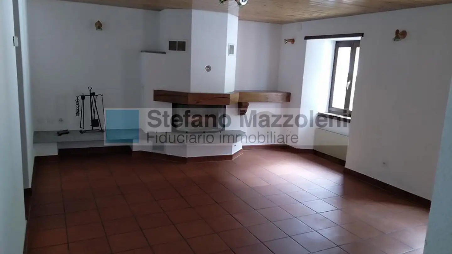 Edificio residenziale in vendita - 6710 Biasca - Photo 2