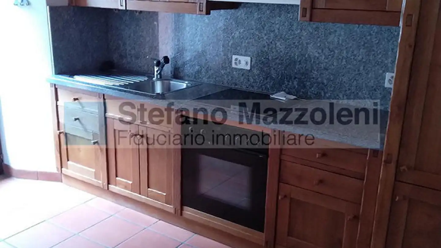 Edificio residenziale in vendita - 6710 Biasca - Photo 3