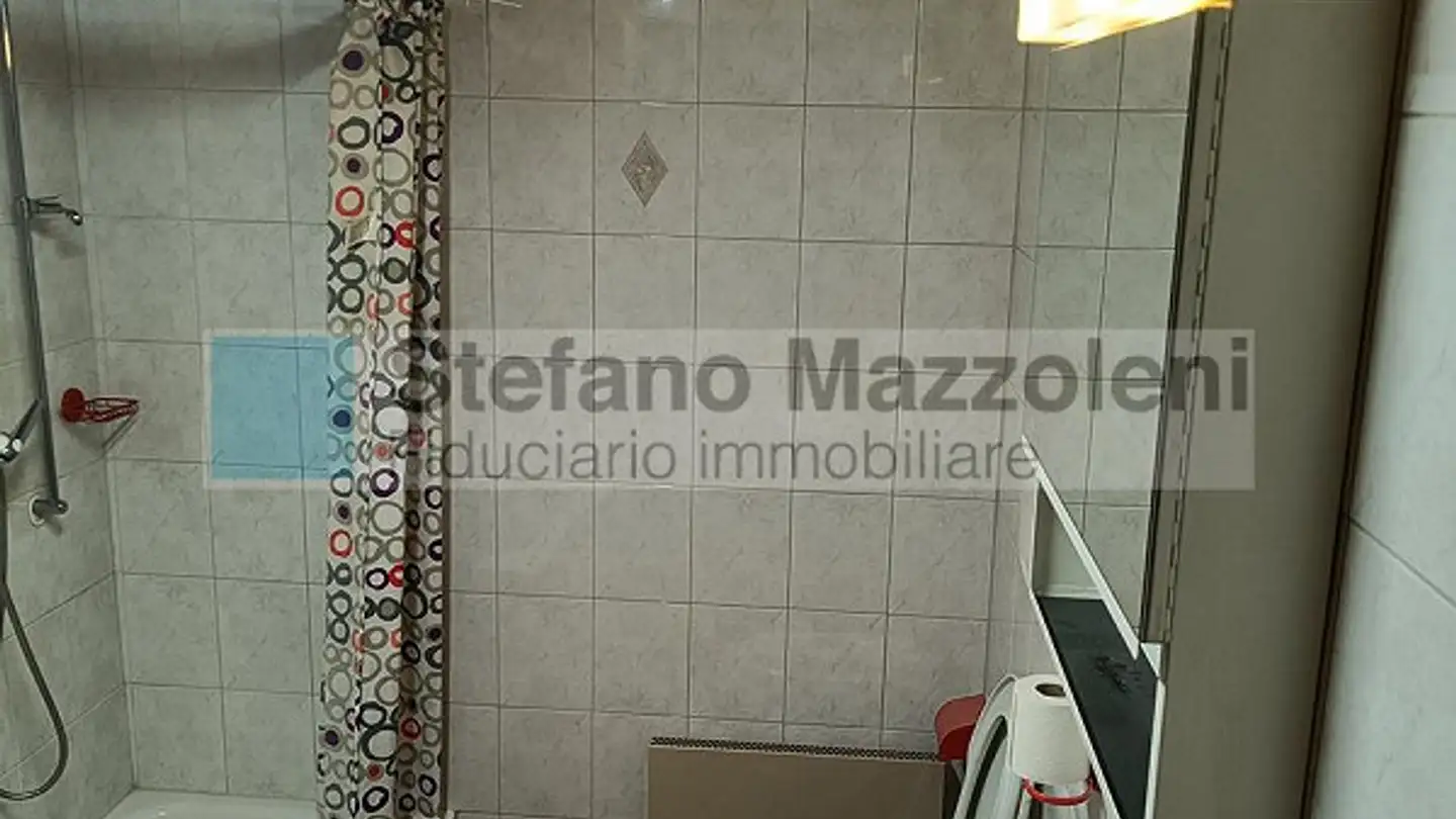 Edificio residenziale in vendita - 6710 Biasca - Photo 4