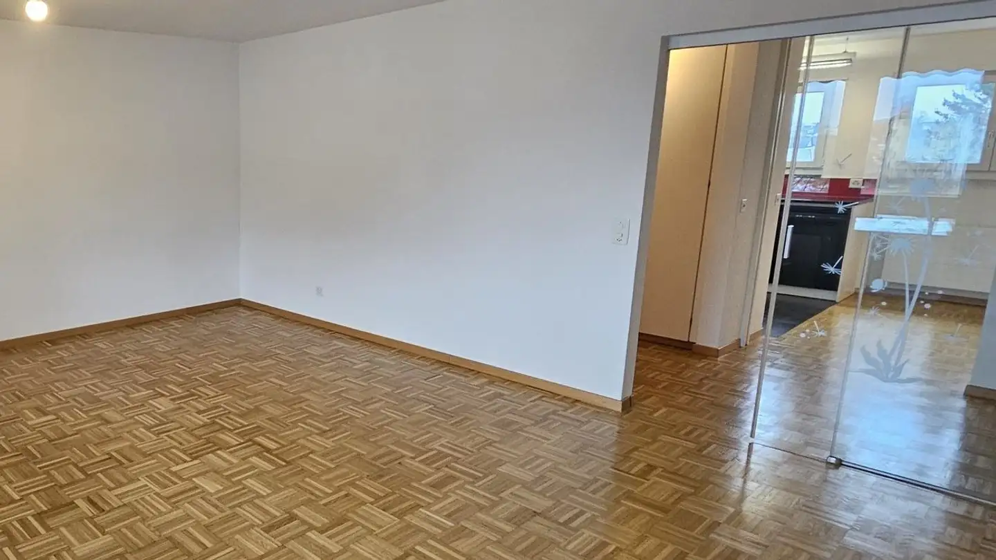 Appartement à louer - Herschärenstrasse, 8633 Wolfhausen - Photo 4