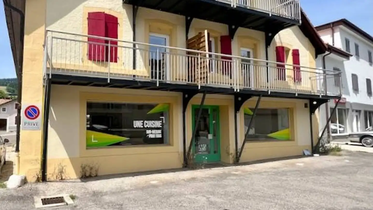 Immeuble résidentiel à vendre - Le Crêt-de-l'Eau 13, 2108 Couvet - Photo 2