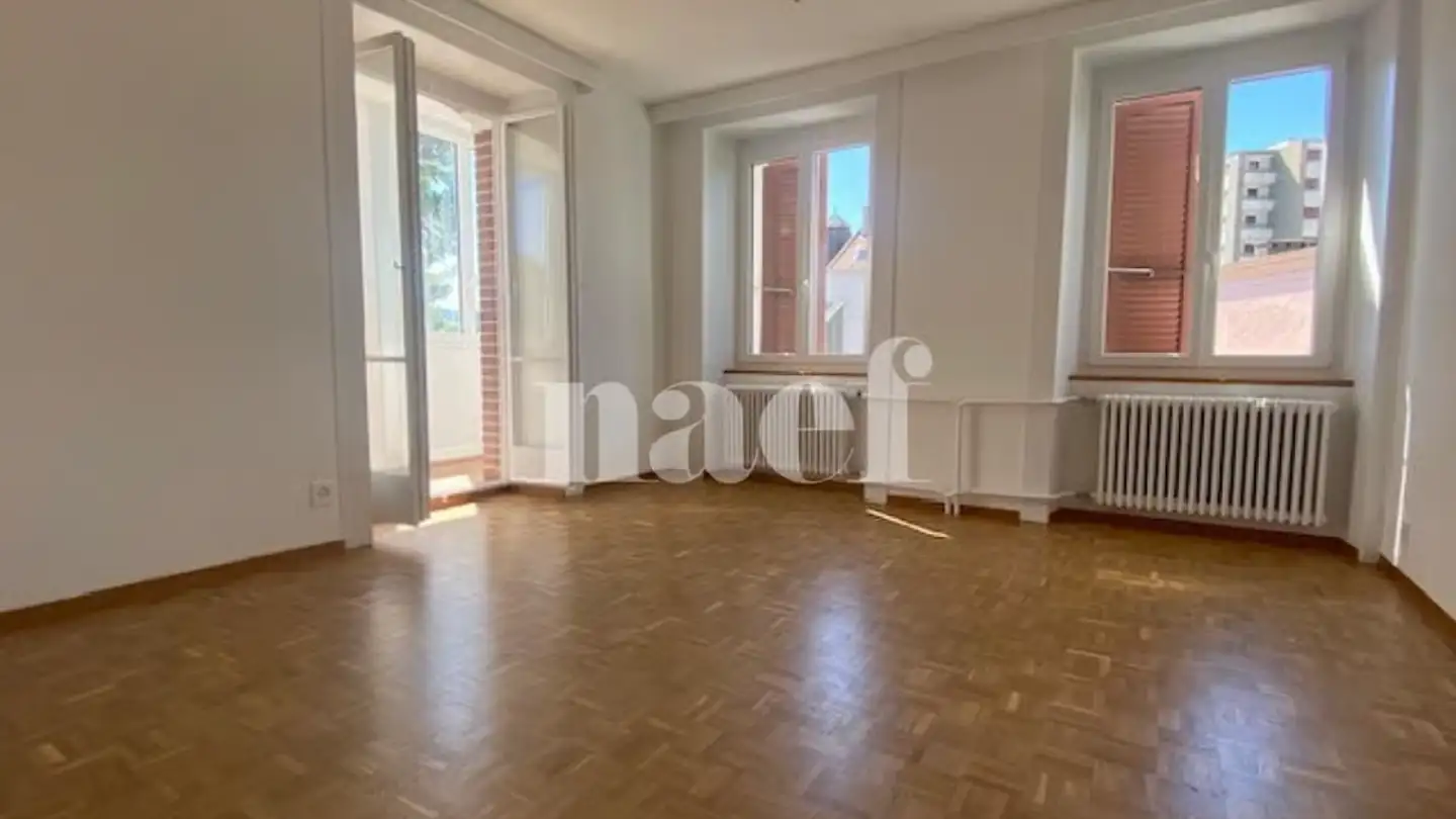 Apartment for rent - Rue Du Succès 9, 2300 La Chaux-de-Fonds - Photo 2