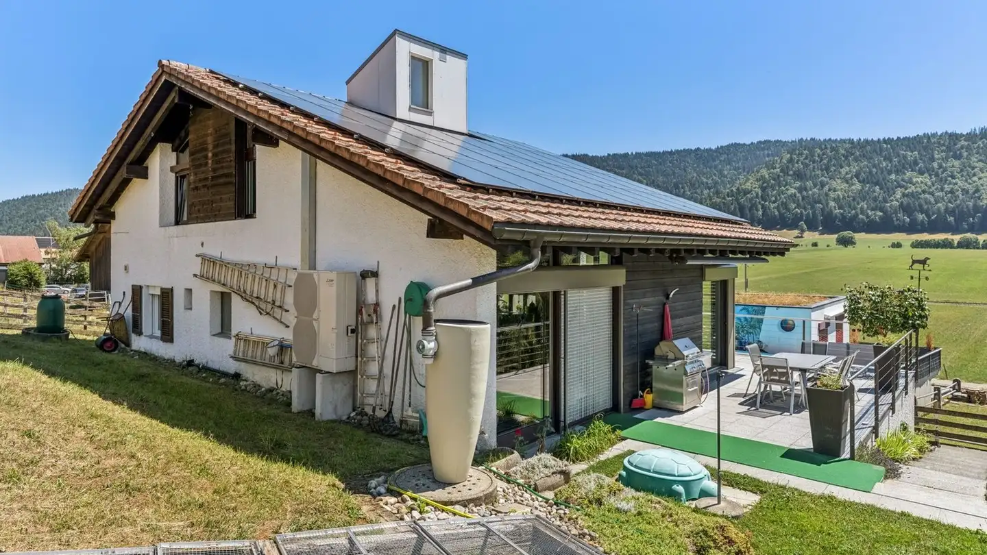 Single house for sale - 2314 La Sagne NE - Photo 2