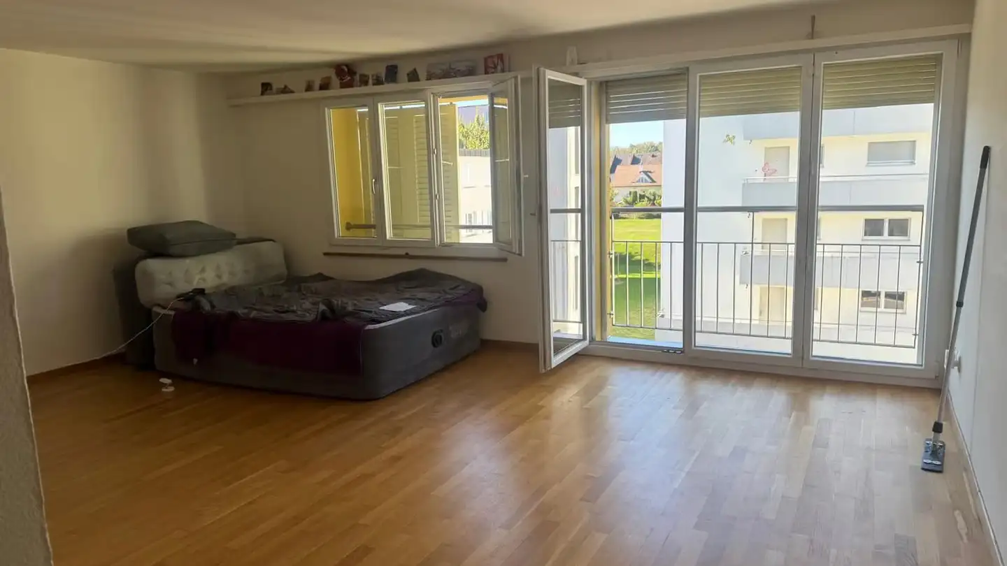 Wohnung mieten - Brandstrasse 1, 8340 Hinwil - Foto 2