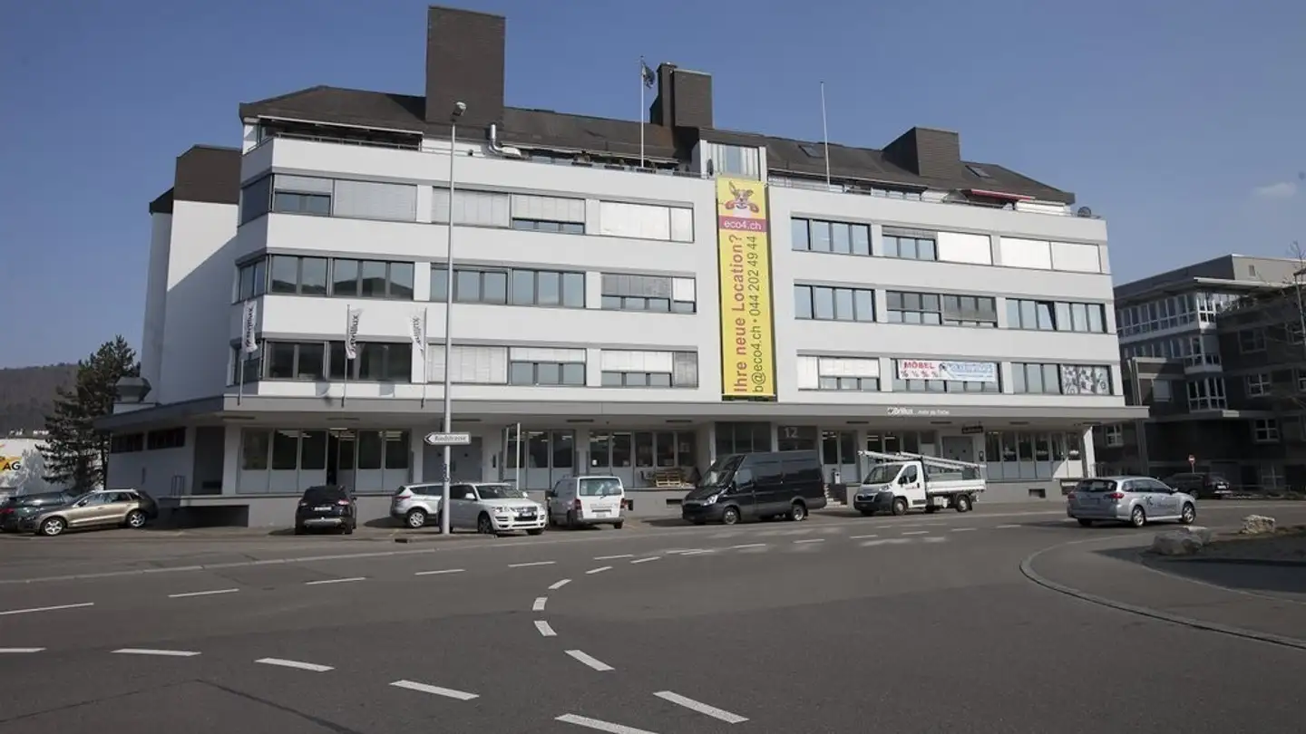 Office space for rent - Lerzenstrasse 12, 8953 Dietikon