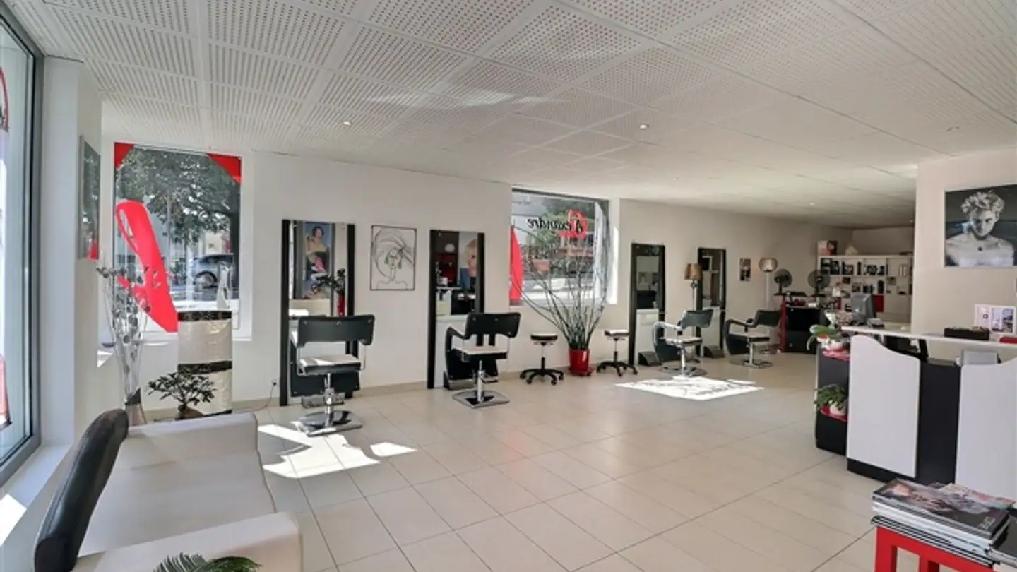 Negozio in vendita - Rue Du Théâtre 6c, 1820 Montreux - Foto 2