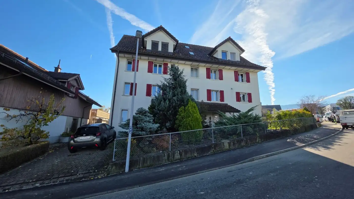 Semi-detached house for rent - Untere Schwandenstrasse 29a, 8805 Richterswil