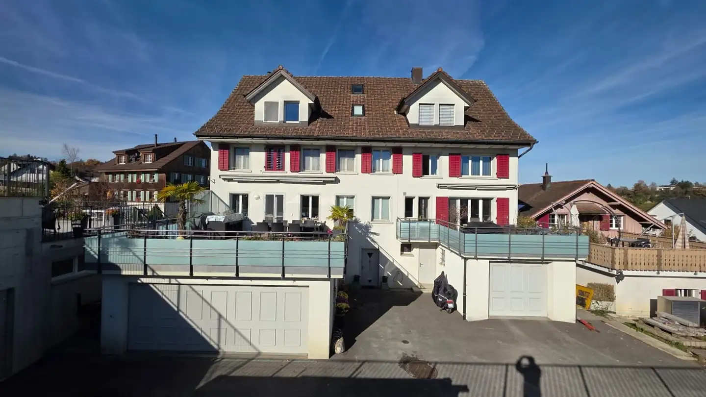 Casa bifamiliare in affitto - Untere Schwandenstrasse 29a, 8805 Richterswil