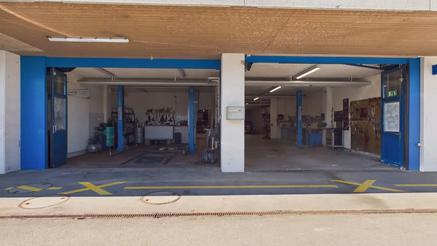 Espace publicitaire à louer - Bruggacherstrasse 16, 8117 Fällanden - Photo 2