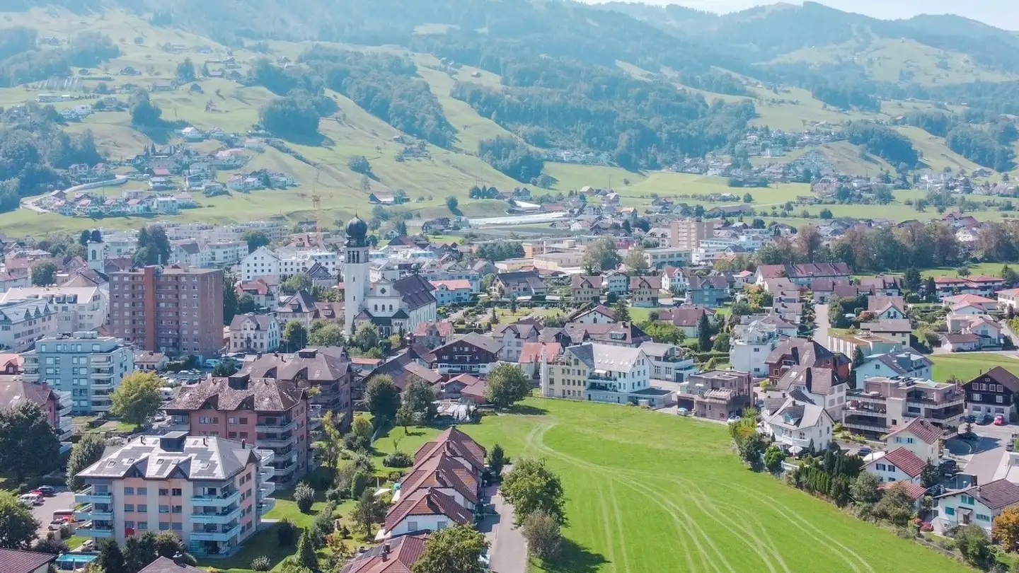 Apartment for rent - Kapellstrasse 2, 8854 Siebnen - Photo 2