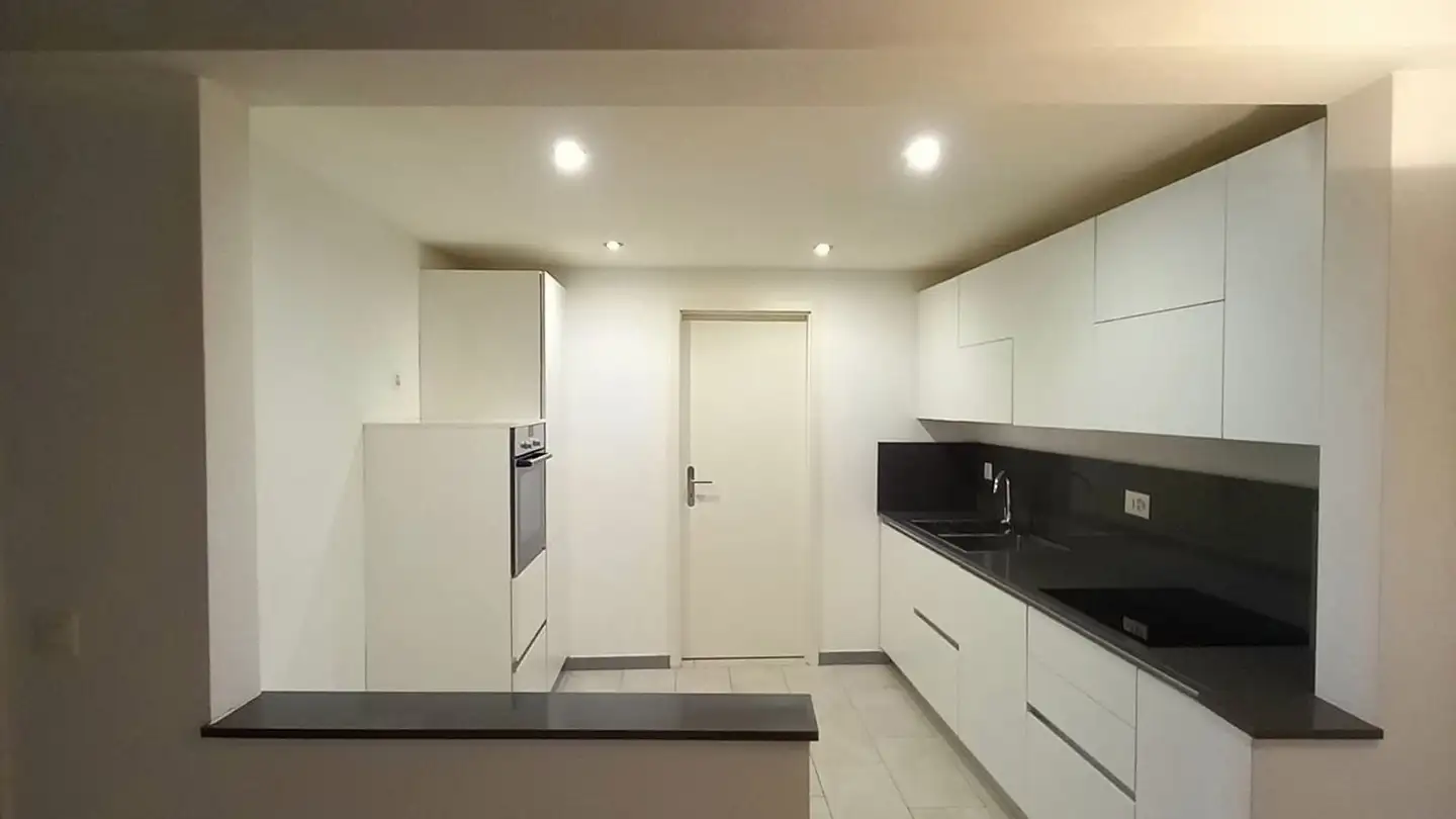 Wohnung mieten - Via Crocetta, 6987 Caslano - Foto 4