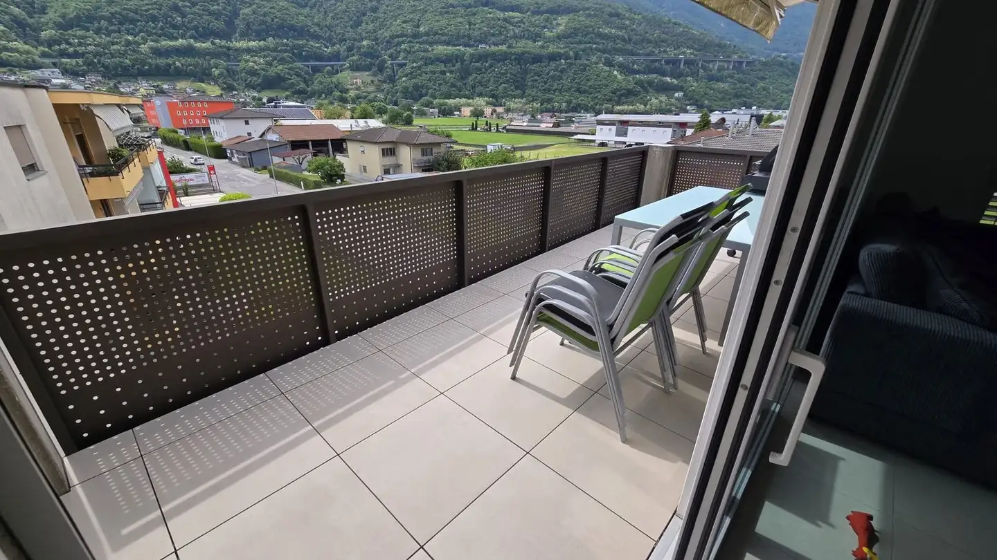 Apartment for rent - Via Stazione 10, 6592 S. Antonino