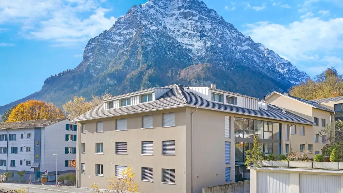 Appartement à louer - Zollhausstrasse 30, 8750 Glarus