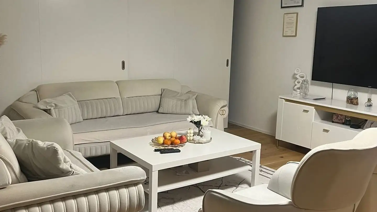 Wohnung mieten - Engstringerstrasse 56, 8952 Schlieren