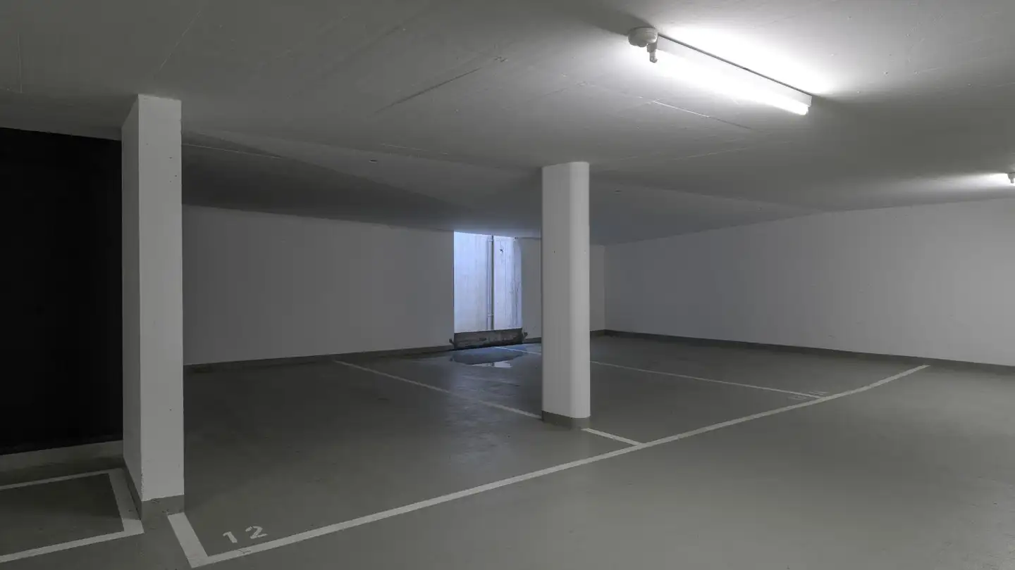 Überdachter Motorradparkplatz mieten - Chemin De La Bessonnette 7, 1224 Chêne-Bougeries - Foto 4